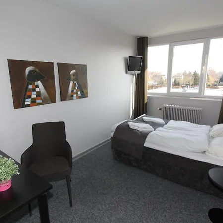 Hotel Vojens Отель